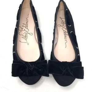 Libby Edelman women’s Flats, Black, Size 6 with velvet ribbon and bow.